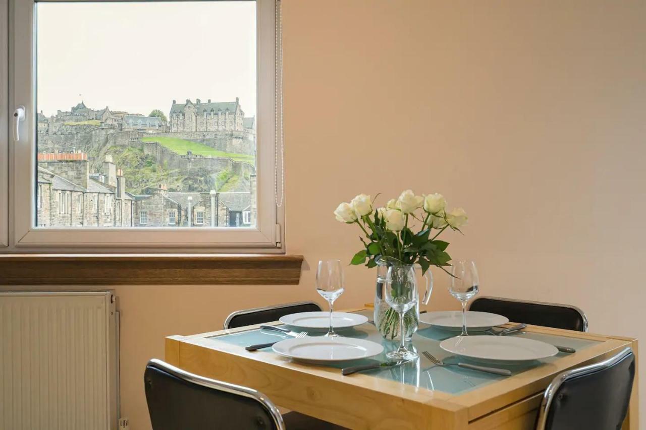 2 Bedroom Central Apartment With Stunning Castle View Edimburgo Exterior foto